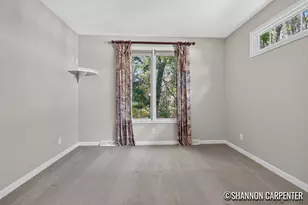 1901 Oakleigh Woods Dr NW, Grand Rapids, MI 49504 - Photo 17