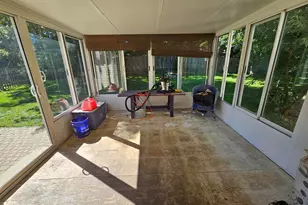 923 N Union St, Tecumseh, MI 49286 - Photo 7