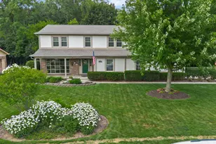 33054 Oak Hollow St, Farmington Hills, MI 48334 - Photo 57