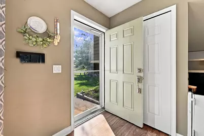 10268 Ashton Drive, Pinckney, MI 48169 - Photo 3