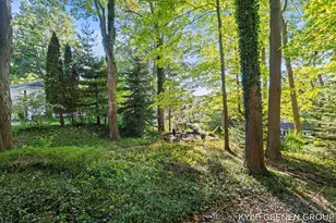 414 Spear St, Saugatuck, MI 49453 - Photo 33