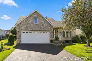 2947 Bayberry Ct, Holland, MI 49424 - Photo 1