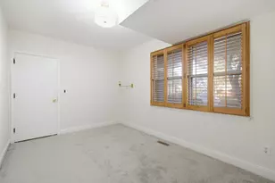 6843 Leslee Crest Dr, West Bloomfield, MI 48322 - Photo 23