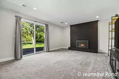 1557 Trentwood Street SW, Wyoming, MI 49509 - Photo 9