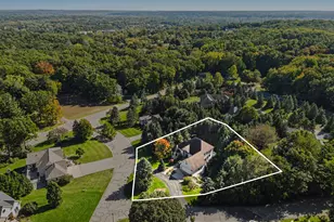 6859 Chandler Woods Dr NE, Belmont, MI 49306 - Photo 5