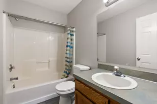3565 Breton Valley Dr SE, Kentwood, MI 49512 - Photo 33