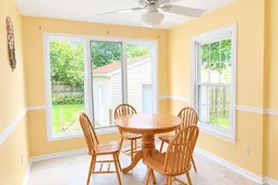 1822 Mayfair Dr NE, Grand Rapids, MI 49503 - Photo 9