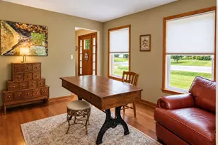 4242 Glen Eden Ct, Ann Arbor, MI 48103 - Photo 3
