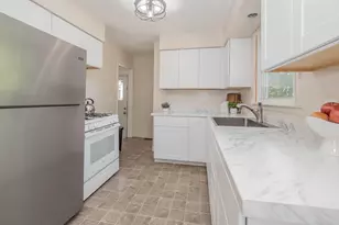 1728 Greenview Ave, Portage, MI 49024 - Photo 11