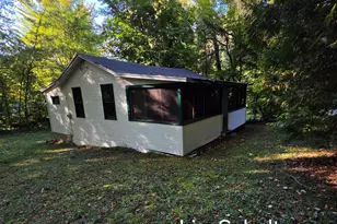 5998 Lincoln St, Coloma, MI 49038 - Photo 9