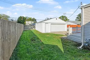 9098 Clippert St, Taylor, MI 48180 - Photo 23