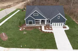 2697 Sheridan Cir, Jackson, MI 49201 - Photo 9
