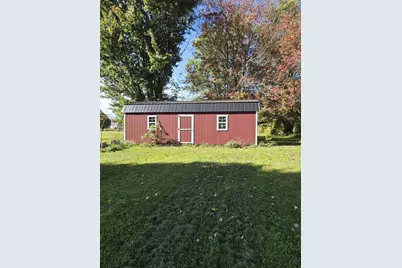 East, Bellevue, MI 49021 - Photo 3