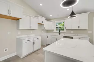 1032 Sir Knight Rd, Plainwell, MI 49080 - Photo 5