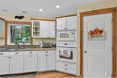 326 Midlakes Boulevard, Plainwell, MI 49080 - Photo 5