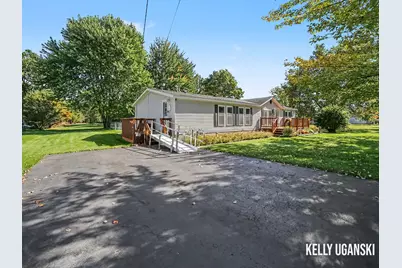 880 S Wolf Lake Road, Muskegon, MI 49442 - Photo 3