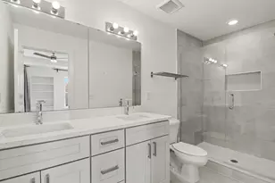 2921 Summers Pl, Troy, MI 48084 - Photo 19