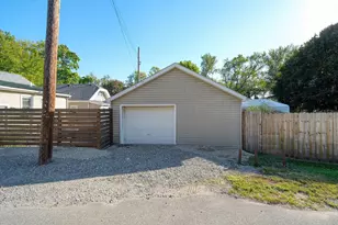 300 Park Ave, Jackson, MI 49203 - Photo 33