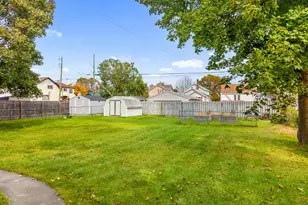 521 Tawas St, Alpena, MI 49707 - Photo 5