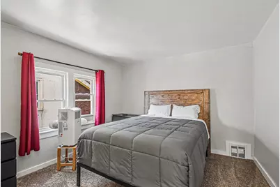 1412 SE Sherman Street SE, Grand Rapids, MI 49506 - Photo 7