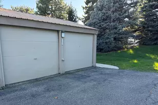 22359 Peach Tree, Novi, MI 48375 - Photo 3