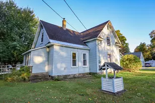 1949 Ray Ave, New Era, MI 49446 - Photo 5