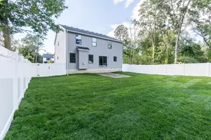 11200 Tremont Ln, Plymouth, MI 48170 - Photo 45