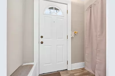 225 E Lincoln Street, Hastings, MI 49058 - Photo 9