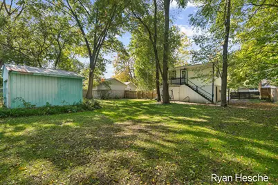 30 S Pleasant Street, Saranac, MI 48881 - Photo 17