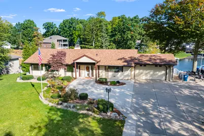 61 Sunnyside Drive, Battle Creek, MI 49015 - Photo 1