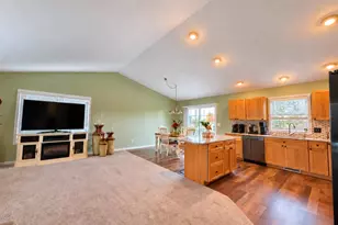 3758 Caribou Dr, Zeeland, MI 49464 - Photo 7