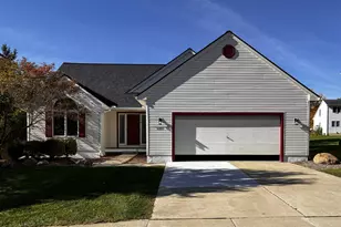 1227 Colony Dr, Saline, MI 48176 - Photo 1