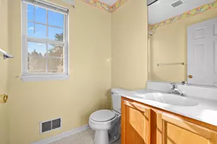 2960 Valley Glenn Cir, Kalamazoo, MI 49004 - Photo 15