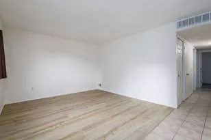 887 Kettering Ave, Pontiac, MI 48340 - Photo 3