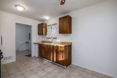 887 Kettering Avenue, Pontiac, MI 48340 - Photo 9