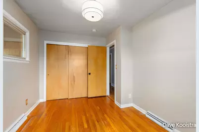 1575 Mullins Avenue NW, Grand Rapids, MI 49534 - Photo 17