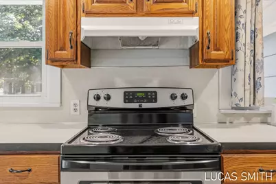 3024 Maple Grove Road, Muskegon, MI 49441 - Photo 25