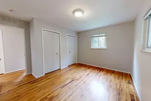 2065 Yorktown Dr, Ann Arbor, MI 48105 - Photo 15