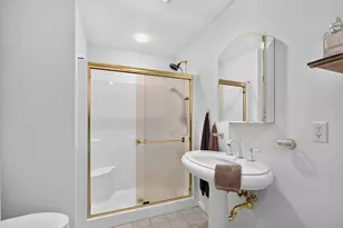6666 Naomi Rd, Eau Claire, MI 49111 - Photo 21
