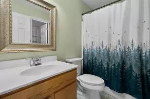 194 Apple Blossom Ln, Battle Creek, MI 49015 - Photo 19