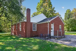 1697 Greenly Ave, Benton Harbor, MI 49022 - Photo 29