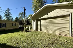 1053 Able Rd, Buchanan, MI 49107 - Photo 7