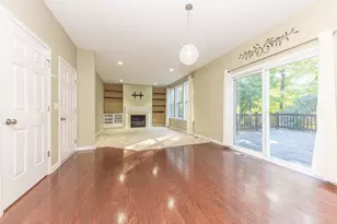 51207 Luke Ln, Novi, MI 48374 - Photo 15
