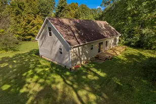 6091 E Chicago Rd, Jonesville, MI 49250 - Photo 15