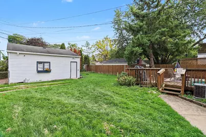 2280 Royal Avenue, Berkley, MI 48072 - Photo 17