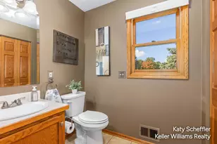 6881 Rex Dr NE, Rockford, MI 49341 - Photo 19