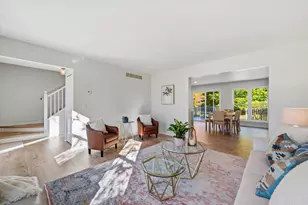 2210 Green Valley Ct, Ann Arbor, MI 48103 - Photo 7