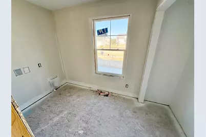 7081 Kettle Dale Avenue SE, Alto, MI 49302 - Photo 11