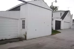 23238 Van Resort Dr, Mendon, MI 49072 - Photo 3