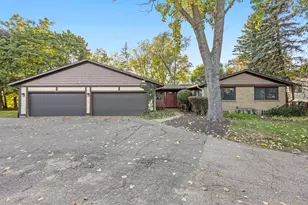 855 North Ave NE, Grand Rapids, MI 49503 - Photo 33